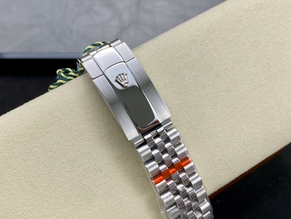 激安ロレックス着用イメージ